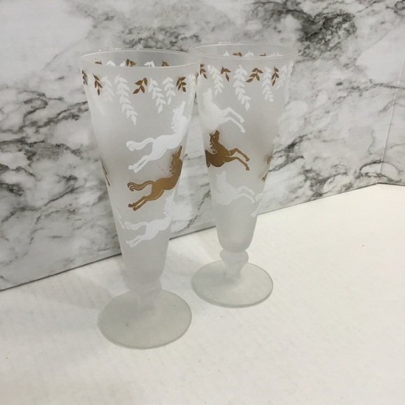 1950's Pilsner Glasses by Libbey Frosted Horses, Set of 2 - Picture 7 of 12